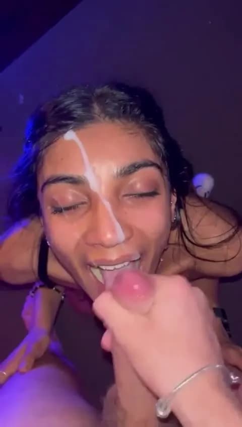 Desi teen givin blowjob takes cum on her face.