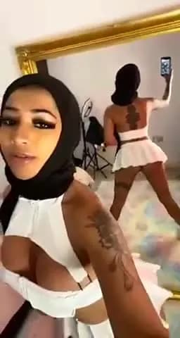 Sexy indian girl