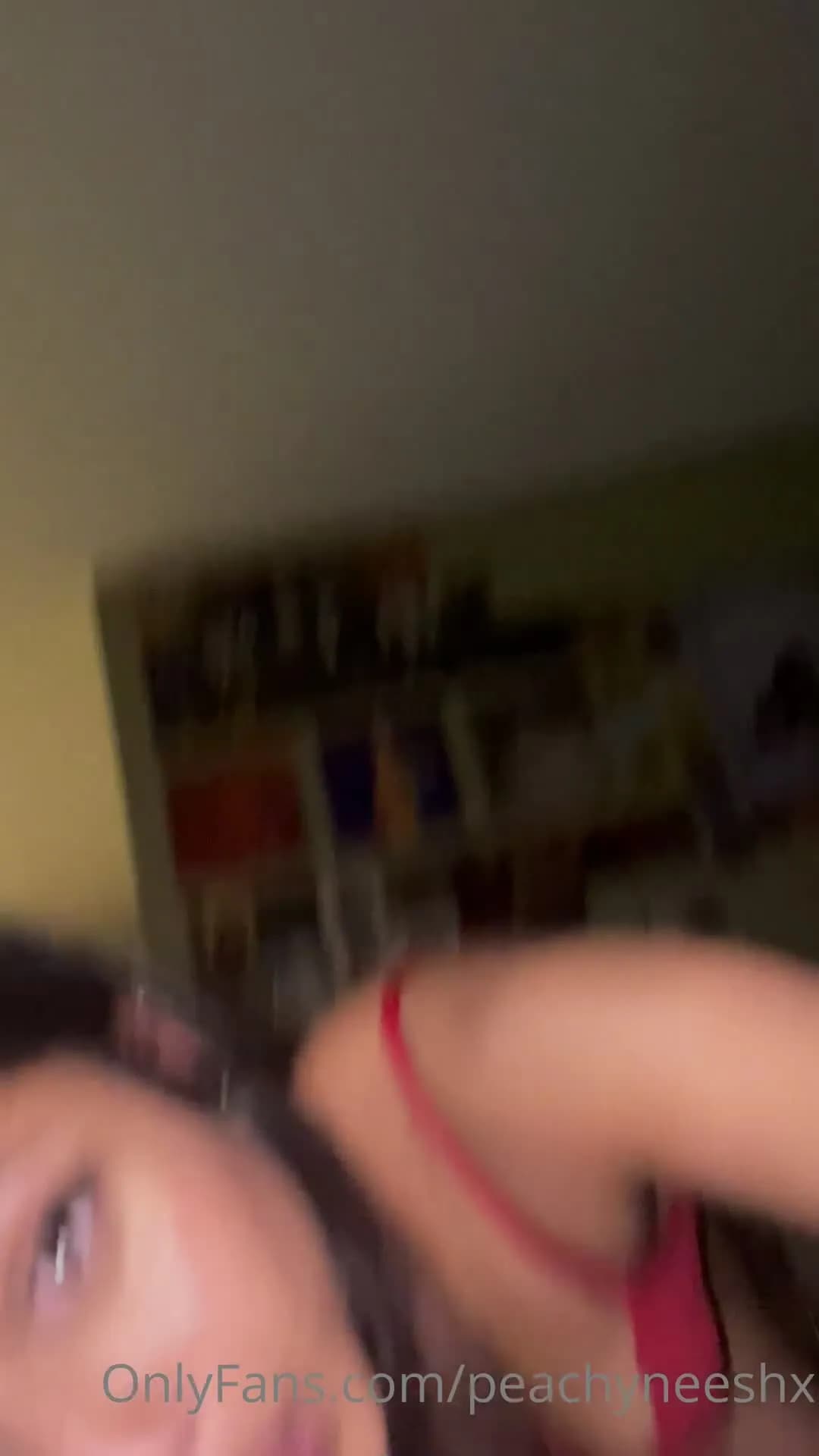 peachyneeshx