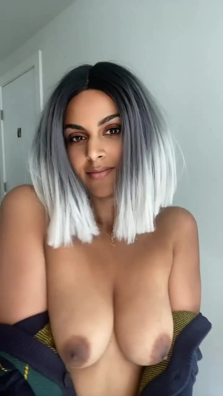 PERFECT  HOT GIRL