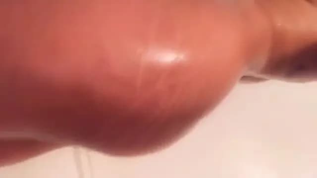 Gf nude bath