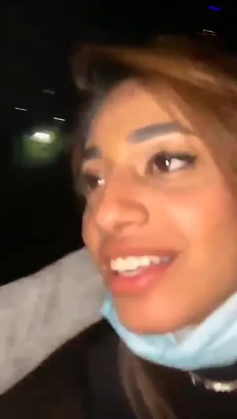 Hot girlfriend sucking big dick