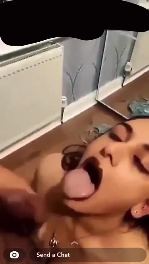 HOT BLOWJOB ON SNAPCHAT