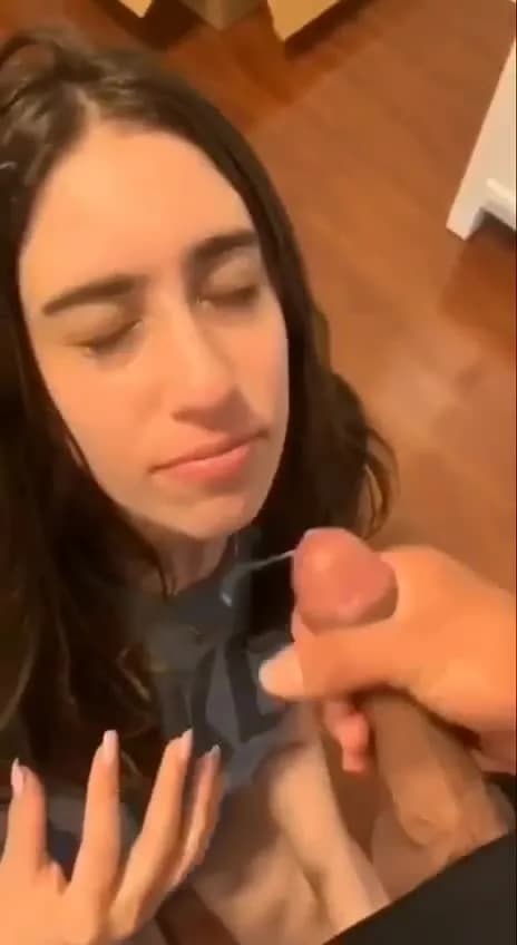 Look at me girl, I want to cum your face